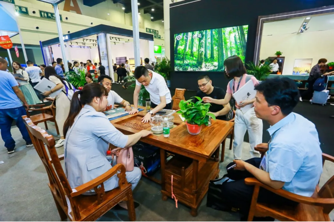 強(qiáng)強(qiáng)聯(lián)手聚變?nèi)诤?，共筑鄭州家具展覽會(huì)價(jià)值新高地2223