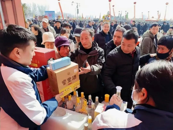 同非遺共傳承名酒寶豐香飄馬街書會(huì)，雙非遺齊奏春節(jié)狂歡曲959